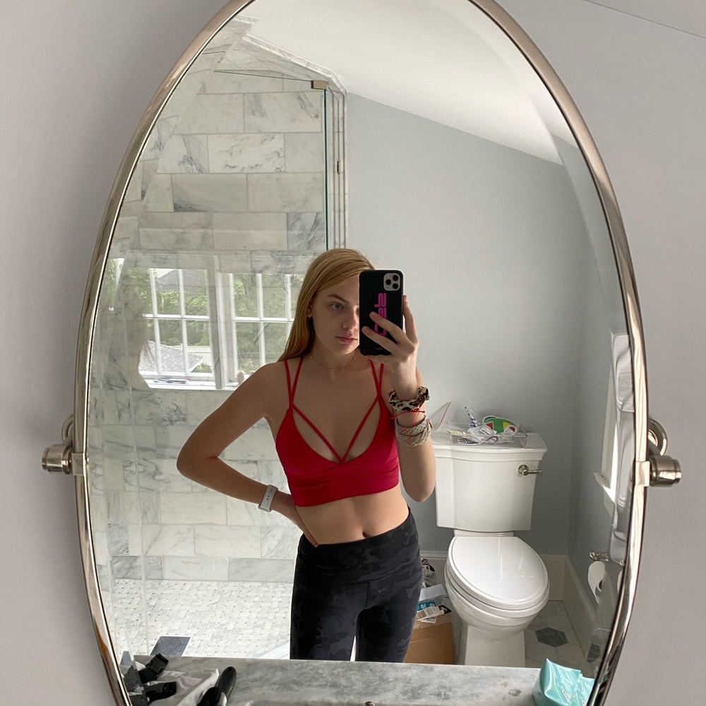 NWOT lulu lemon pink strappy sports bra ⚡️SOLD⚡️
